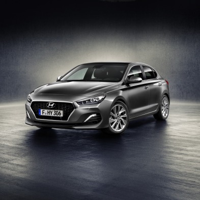 all-new-hyundai-i30-fastback-_1_